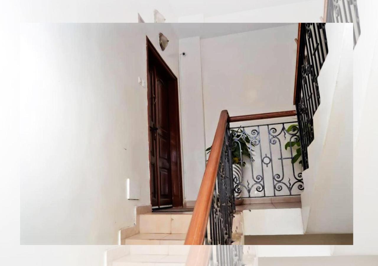 Apartamento Chez Ouly Dakar Exterior foto