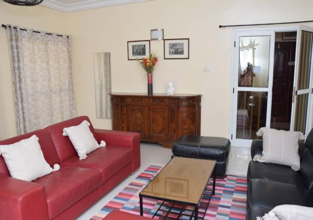 Apartamento Chez Ouly Dakar Exterior foto
