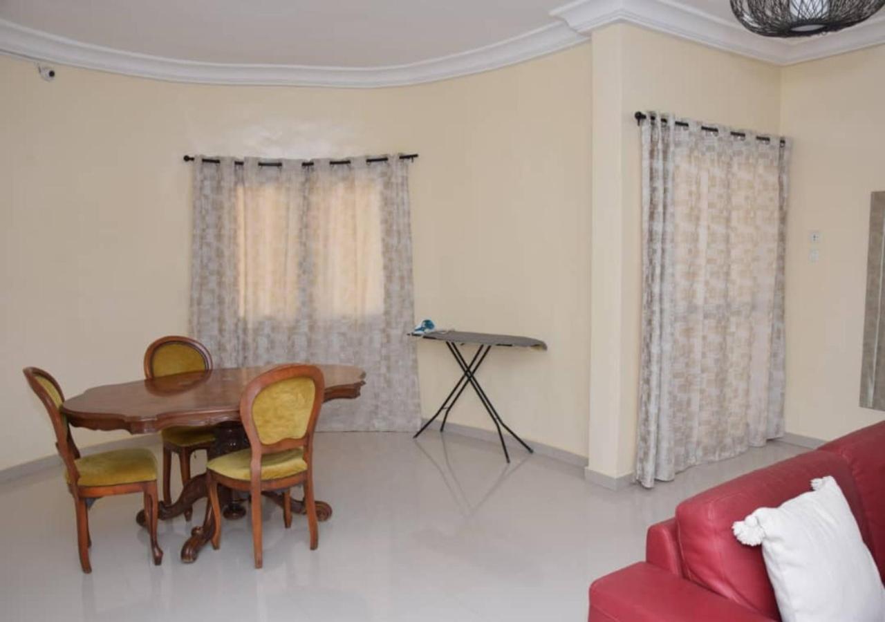 Apartamento Chez Ouly Dakar Exterior foto