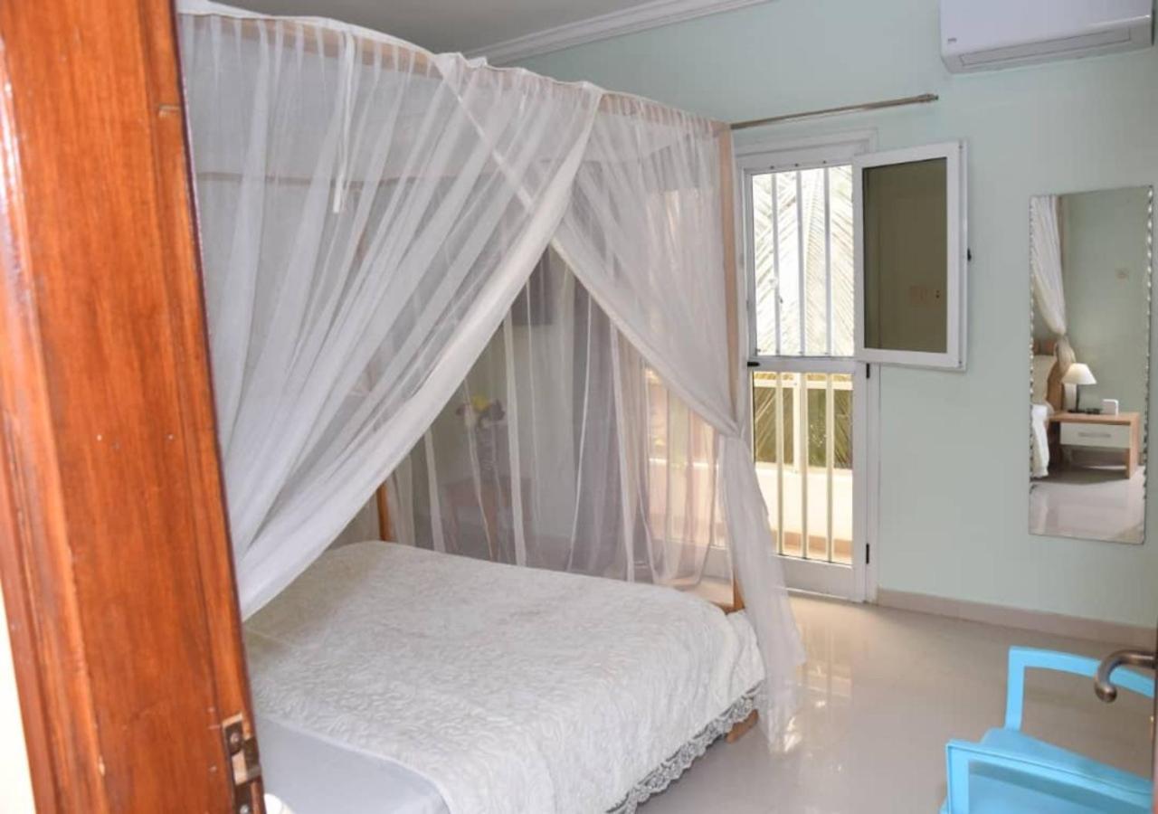 Apartamento Chez Ouly Dakar Exterior foto