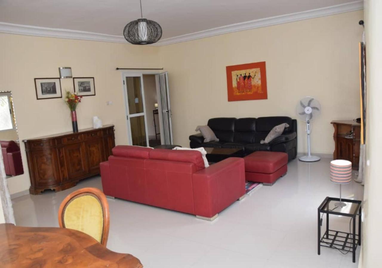 Apartamento Chez Ouly Dakar Exterior foto