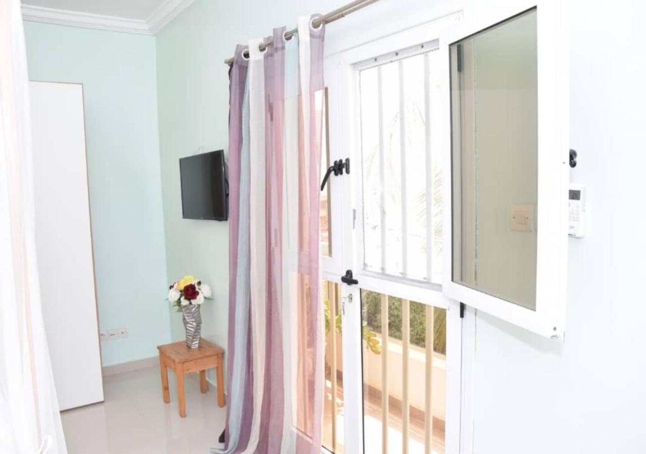 Apartamento Chez Ouly Dakar Exterior foto