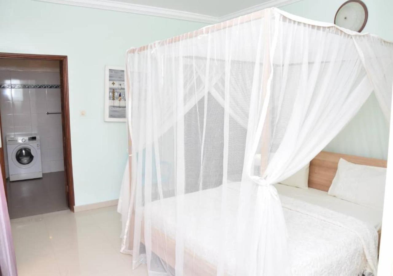Apartamento Chez Ouly Dakar Exterior foto